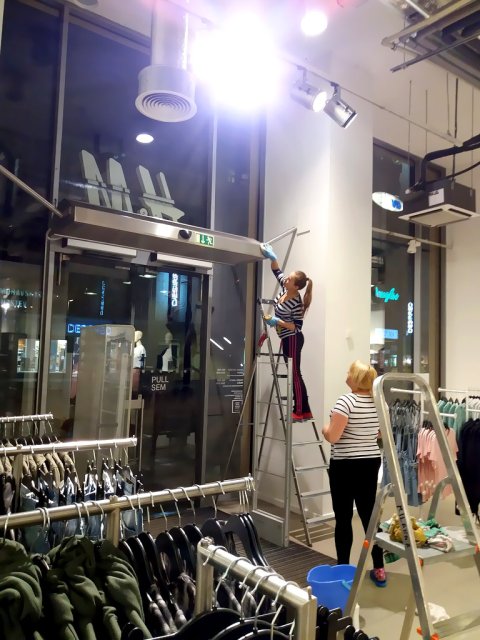 generalni-uklid-HM-vaclavske-namesti-01