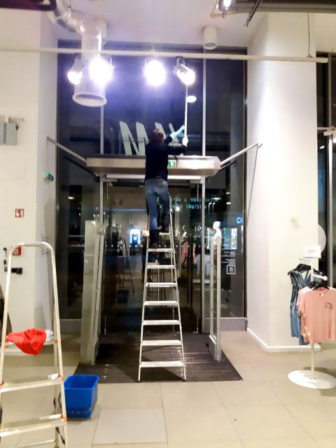 generalni-uklid-HM-vaclavske-namesti-02