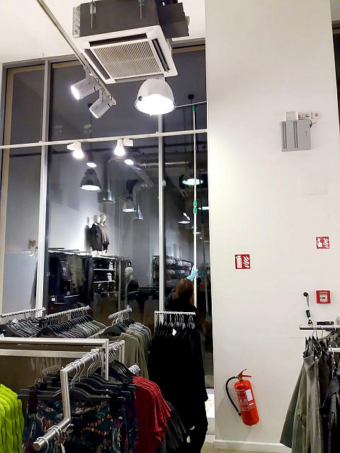 hm-vaclavske-namesti-06