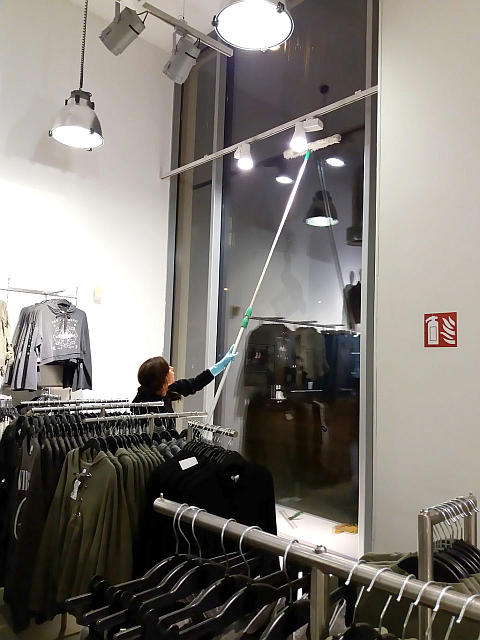 hm-vaclavske-namesti-07